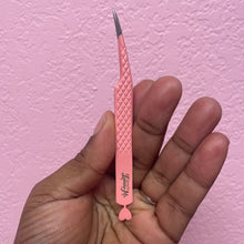 Load image into Gallery viewer, Valentine&#39;s Heart-Shaped Tweezer Set